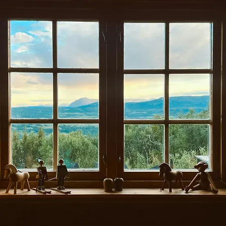 Charming 70's With Stunning View