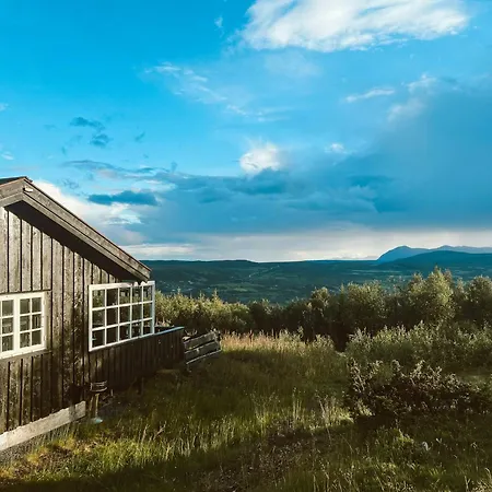 Holiday home Charming 70's With Stunning View Ron