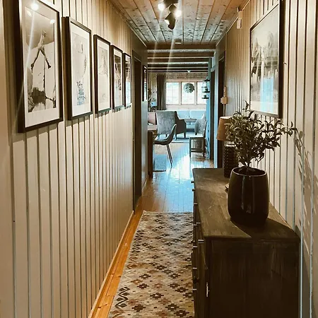 Charming 70's With Stunning View Holiday home *