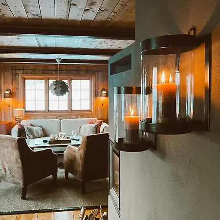 Charming 70's With Stunning View Holiday home *